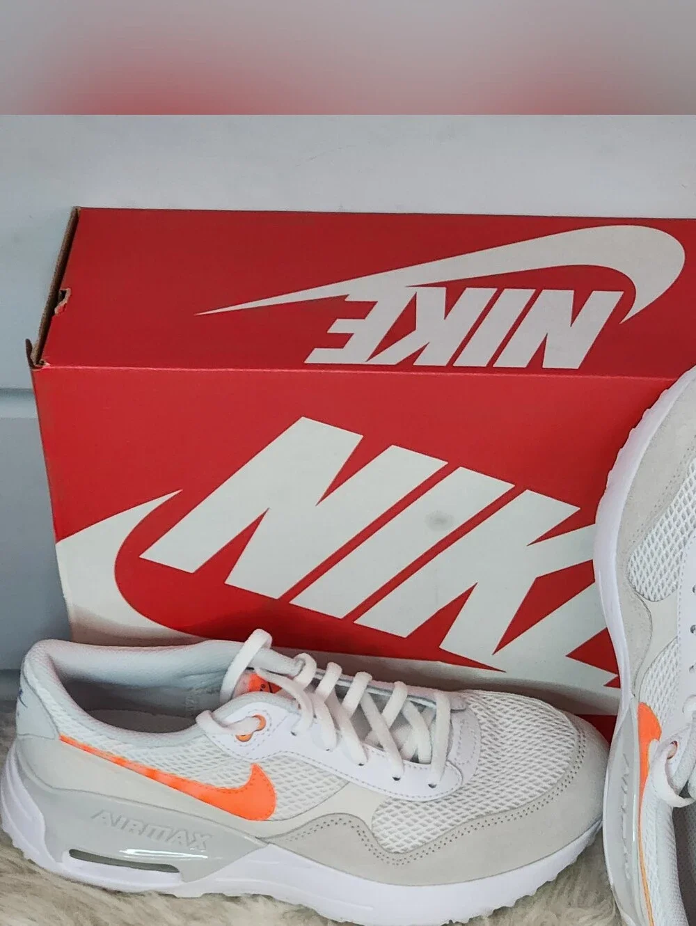 Nike Air System In White w/ Neon Orange & Blue Accents NIB Size 7y GS Women 8.5